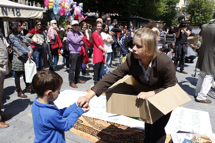 La CONGRA celebra la II feria de la Solidaridad en Granada
